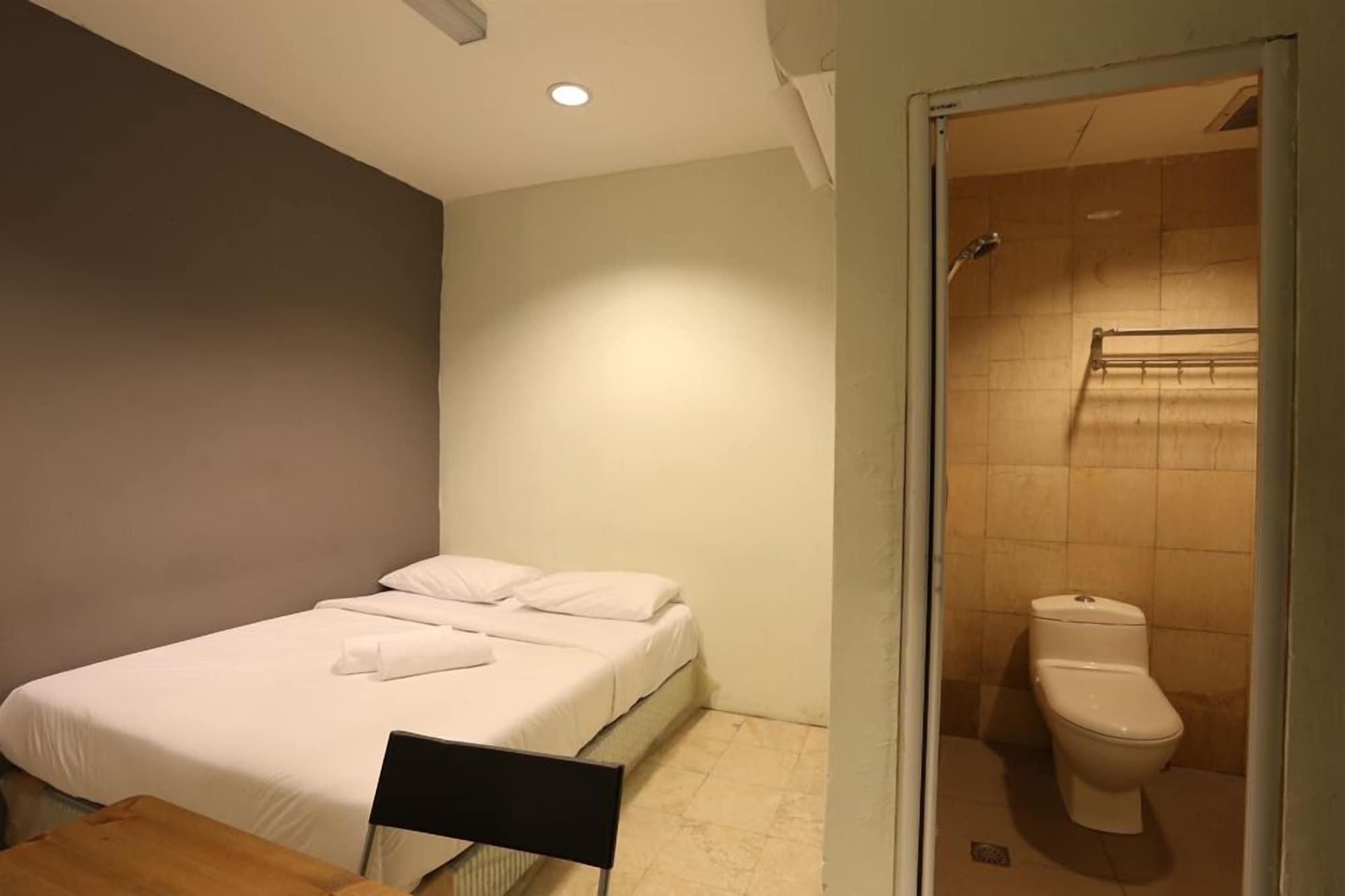 New Town Hotel Usj Sentral Субанґ-Джая Екстер'єр фото