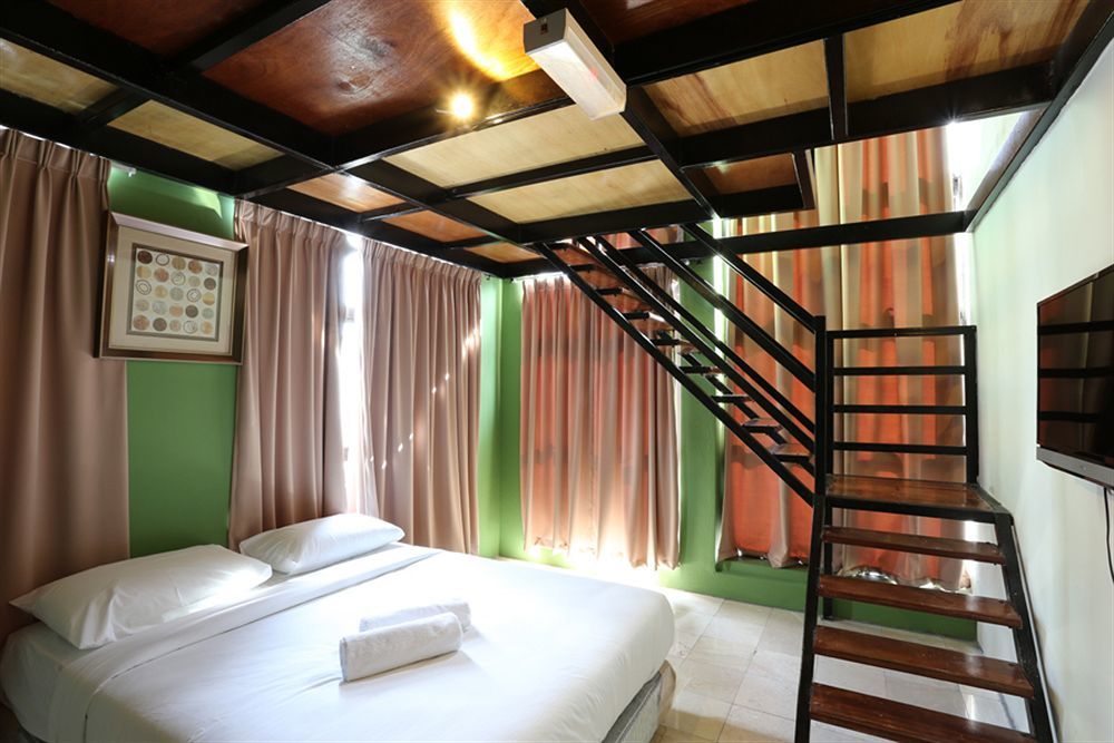 New Town Hotel Usj Sentral Субанґ-Джая Екстер'єр фото