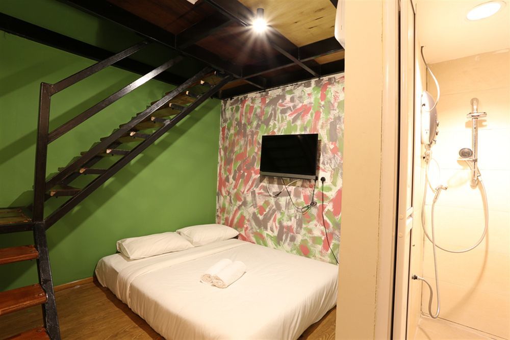 New Town Hotel Usj Sentral Субанґ-Джая Екстер'єр фото